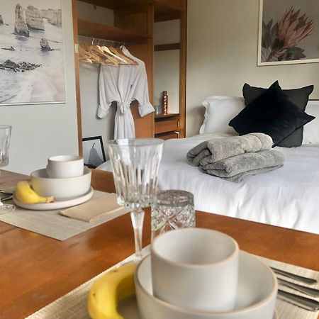 Lovely Budget Vegan Homestay ロンセストン エクステリア 写真
