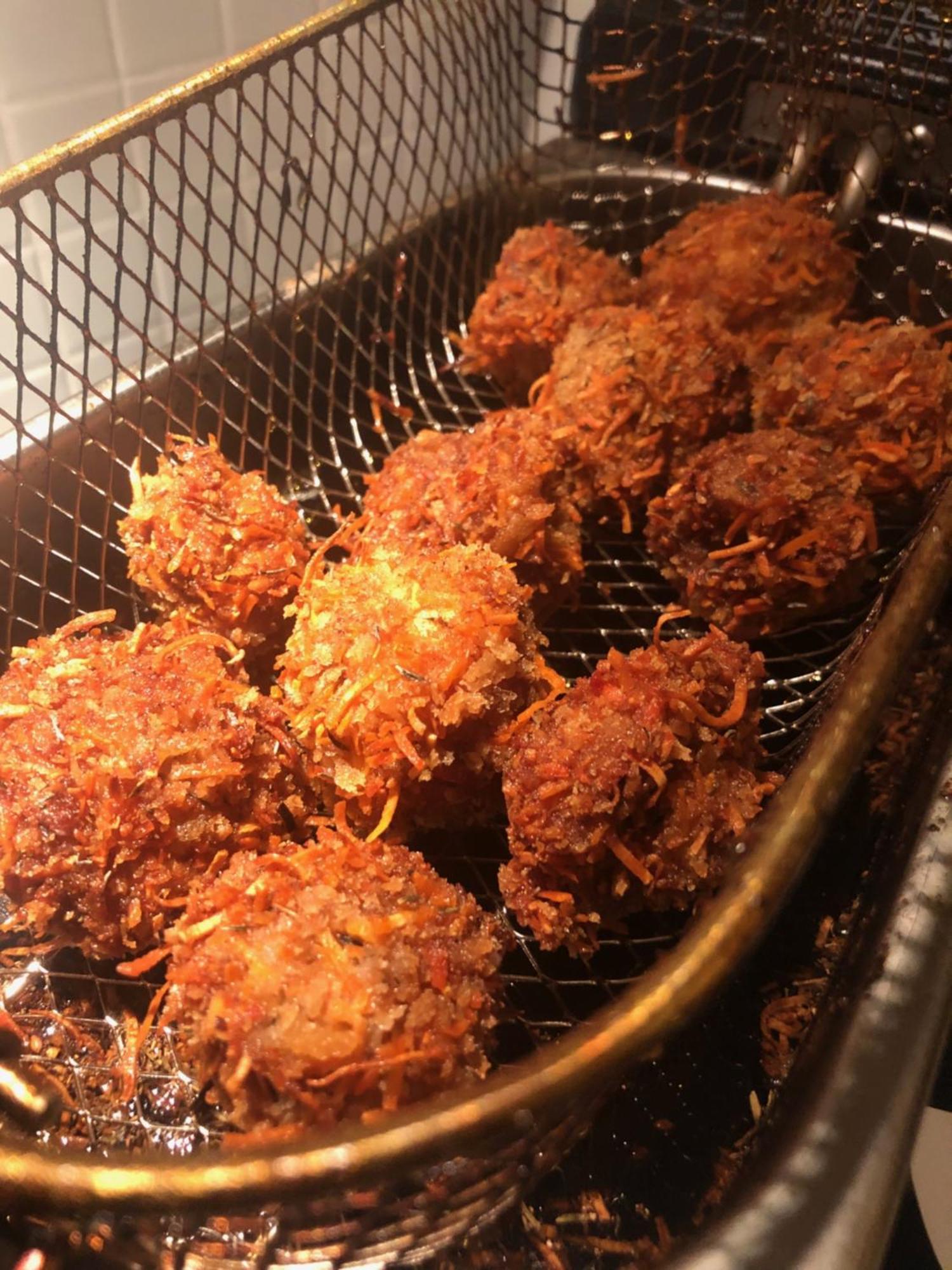 Lovely Budget Vegan Homestay ロンセストン エクステリア 写真